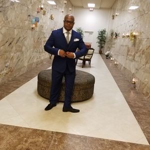 Meet your Posher, Morange